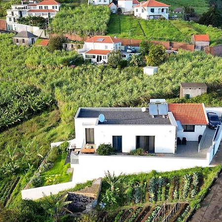 Casa Panorama Sol * Ponta do Sol (Madeira)